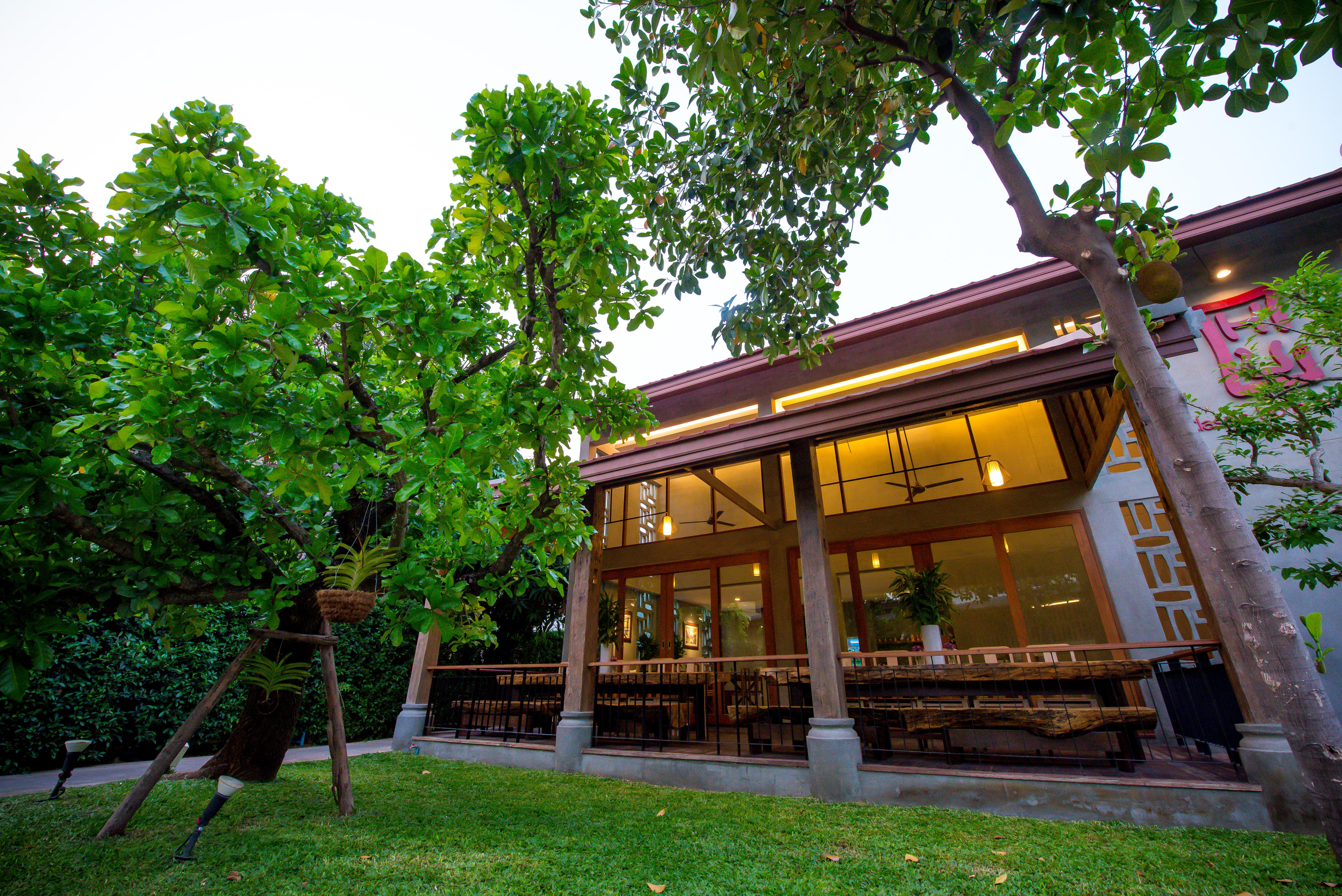 Chu Hotel Chiang Mai Exterior foto