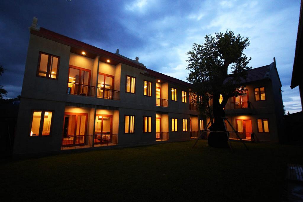Chu Hotel Chiang Mai Exterior foto