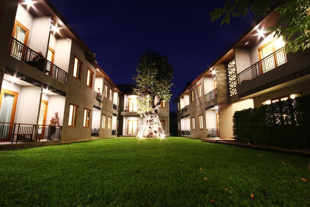 Chu Hotel Chiang Mai Exterior foto