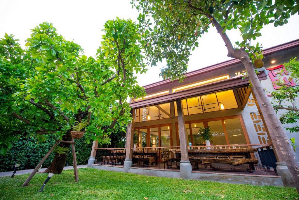 Chu Hotel Chiang Mai Exterior foto